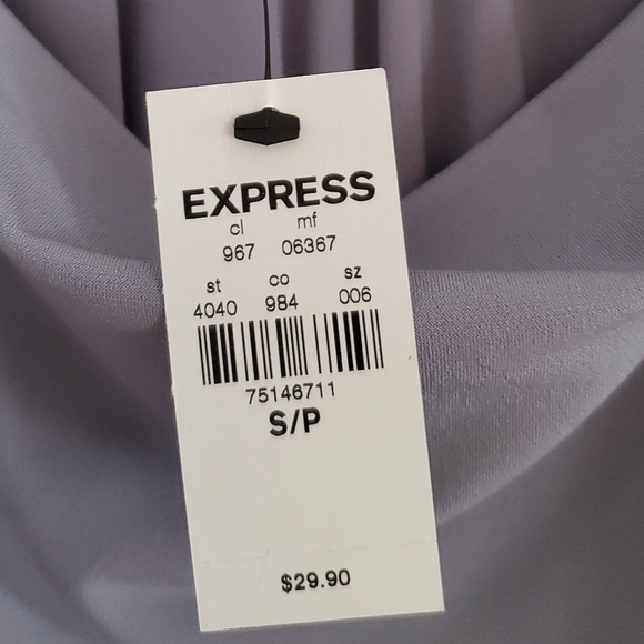 NWT Express Gray Adjustable Flowy Top Women's Small Handkerchief Cut - Picture 4 of 4